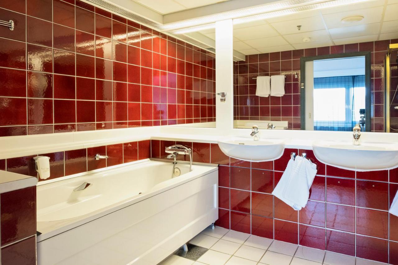 Dronningen Hotel 2*